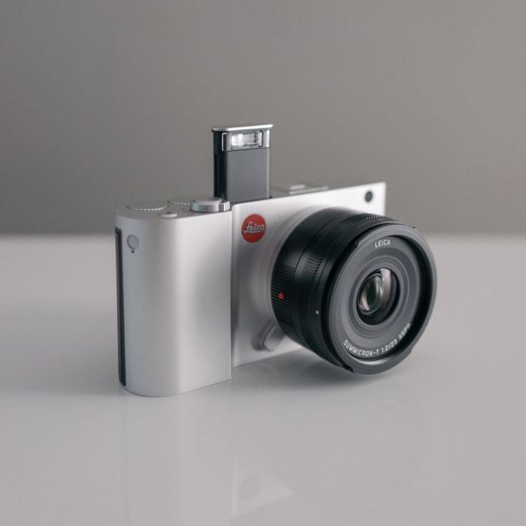 Pilt Leica T Mirrorless Digital Camera